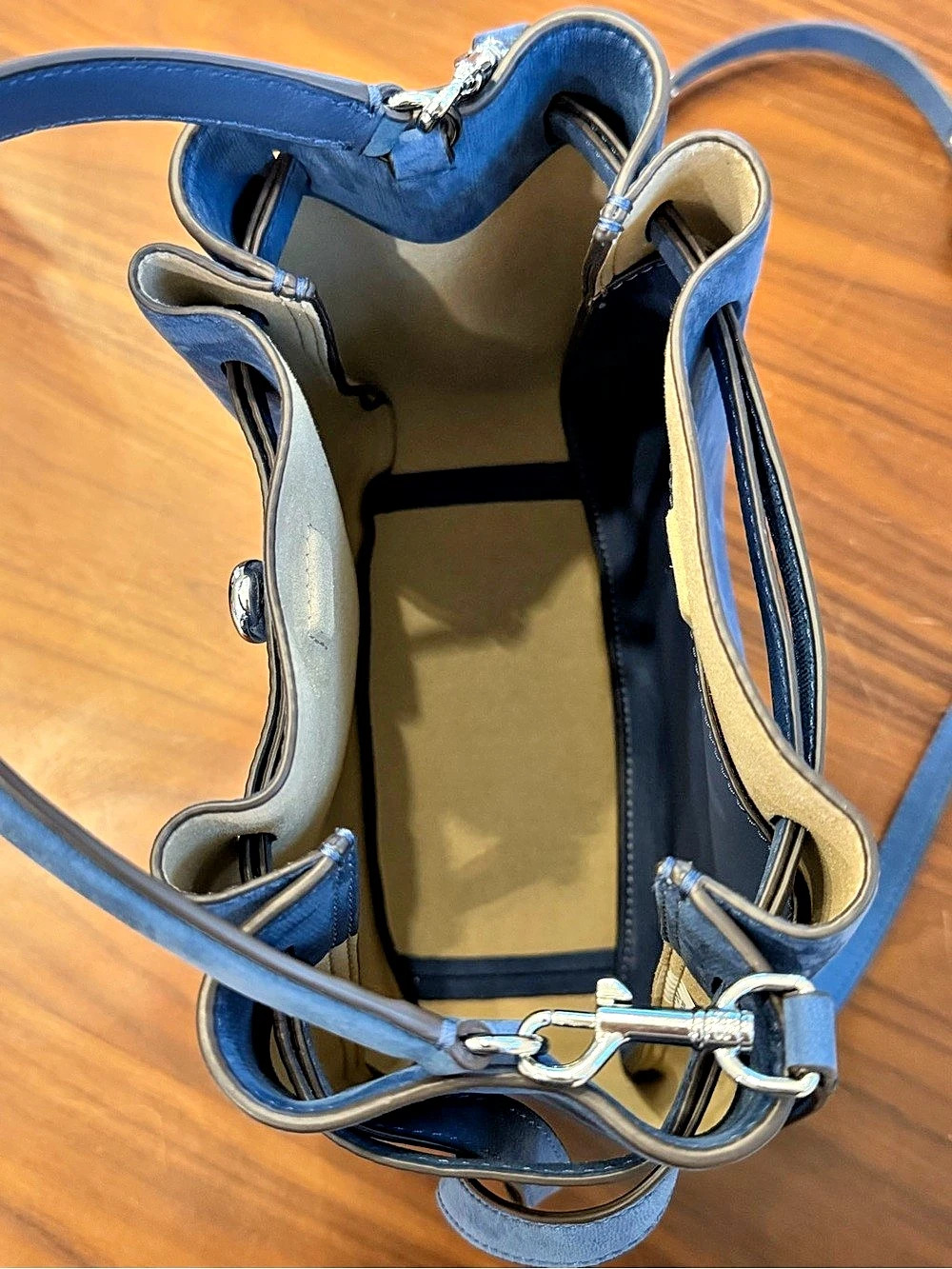 Tory Burch Romy Mini Blue Nubuck Leather Bucket Bag Crossbody - Picture 14 of 15